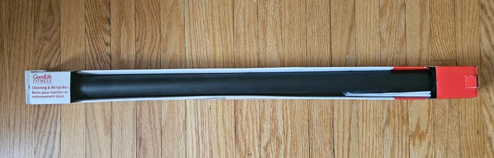 GoodLife Fitness Chinning & Sit Up Bar - New in Box! image indicator(2)