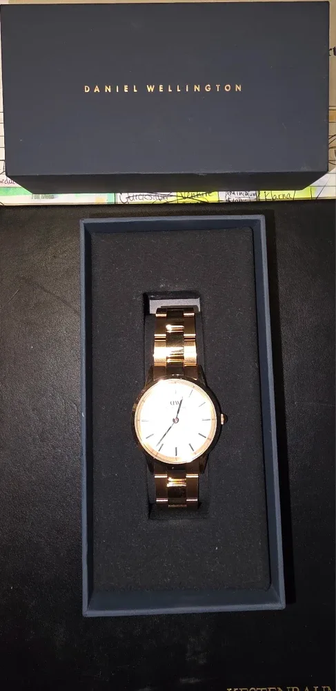 Daniel Wellington Link Watch DW00100211 image indicator(4)