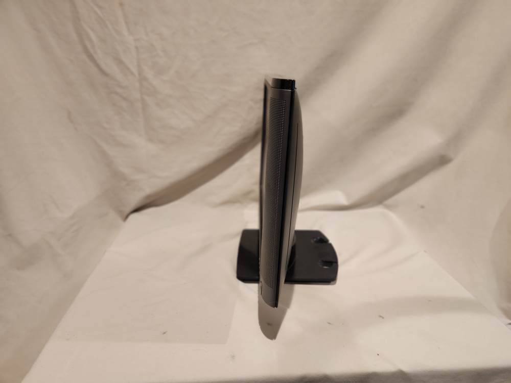 Compaq WF1907 19" LCD Monitor - photo 4
