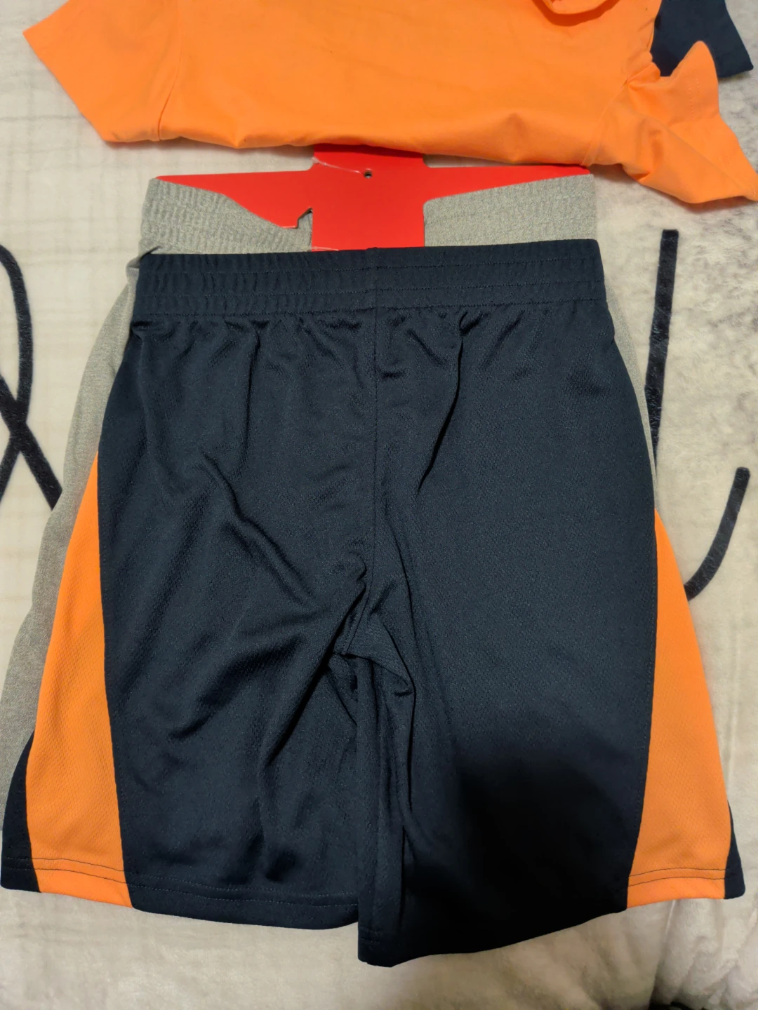 Puma Boys' 4-Piece Set - Size 8 - photo 3