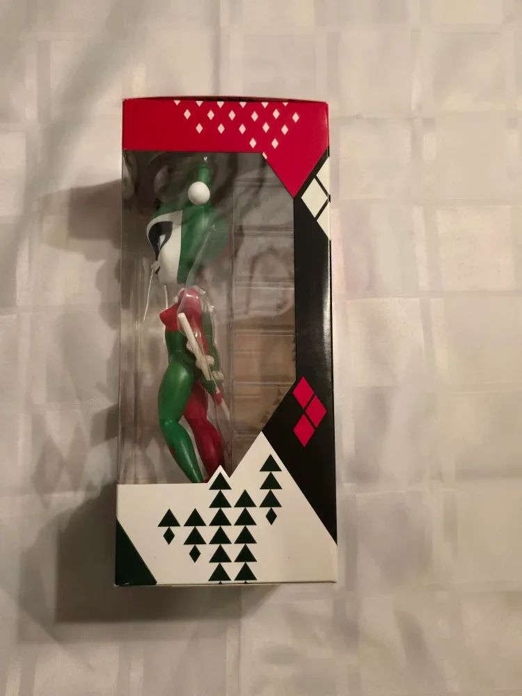 Harley Quinn Holiday 2018 Vinyl Figure image indicator(4)