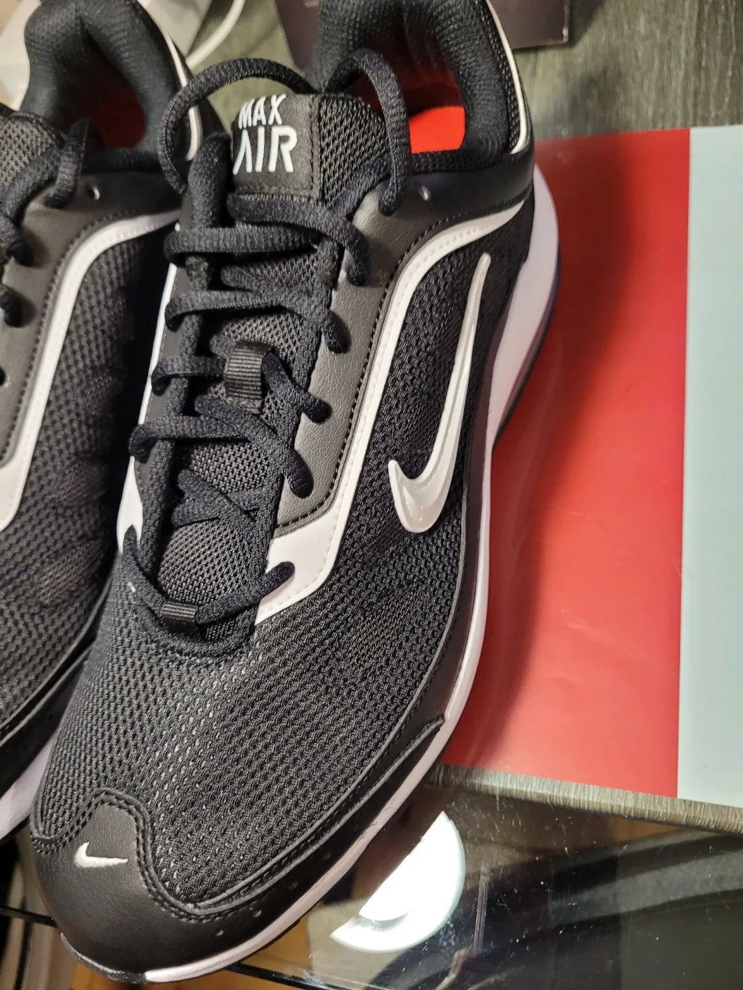 Nike Air Max AP Black/White, Size 10 image indicator(8)