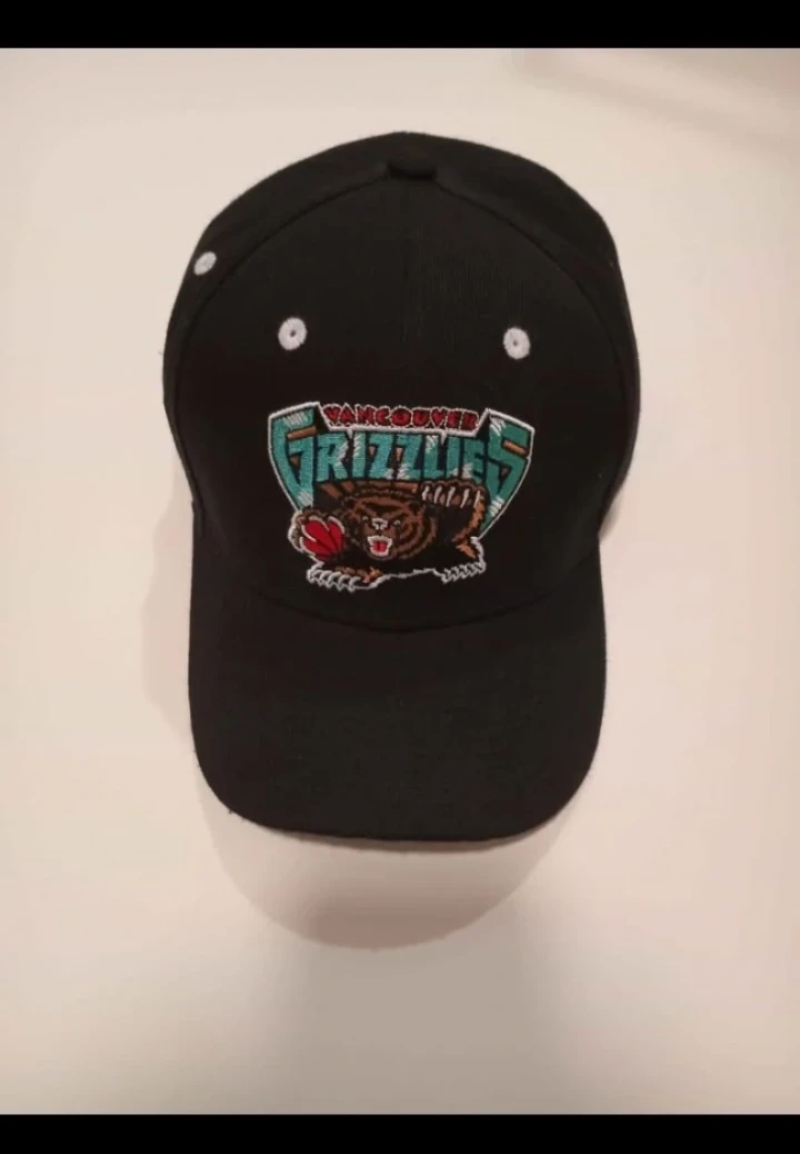 Vancouver Grizzlies Mitchell & Ness Cap