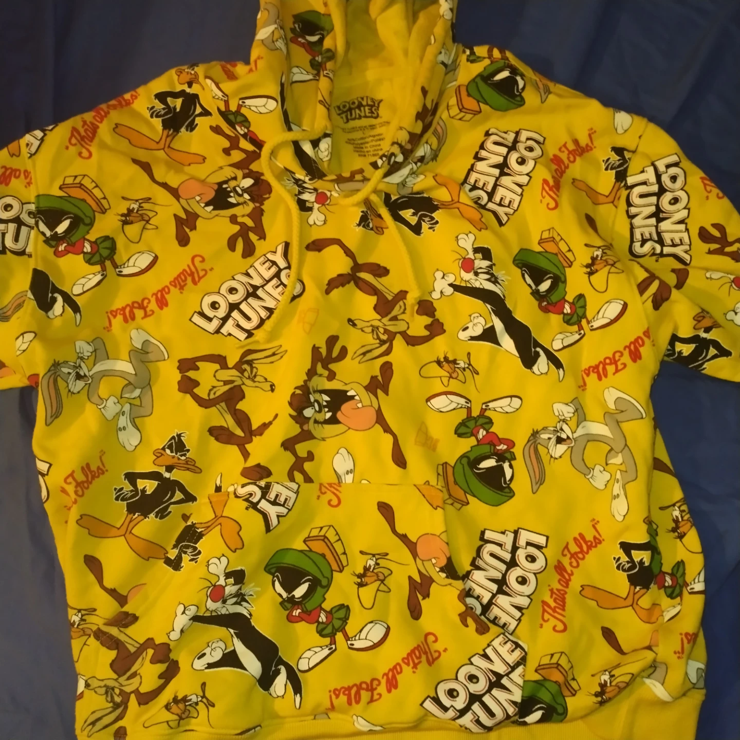 Looney Tunes Yellow Hoodie - Size L - photo 2