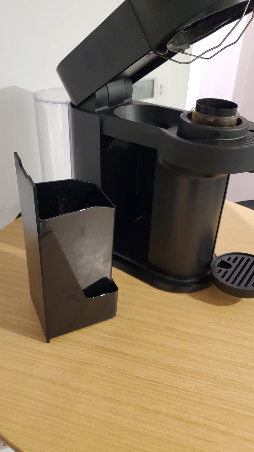 Nespresso Vertuo NEXT Coffee & Espresso Machine - photo 4