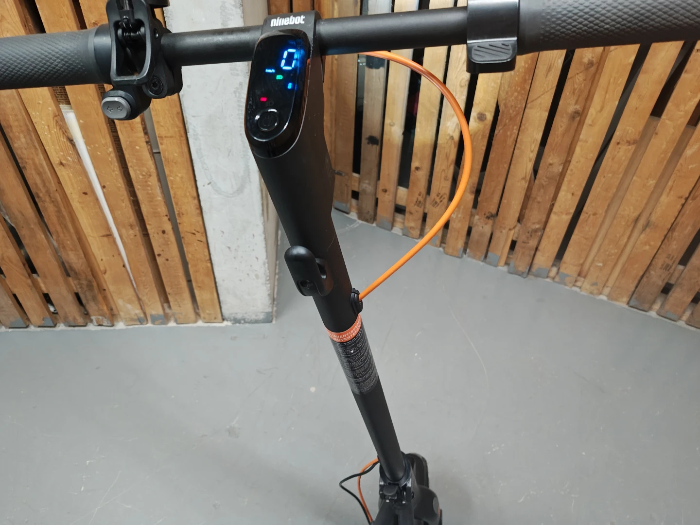 Segway Ninebot F2 Plus - photo 3