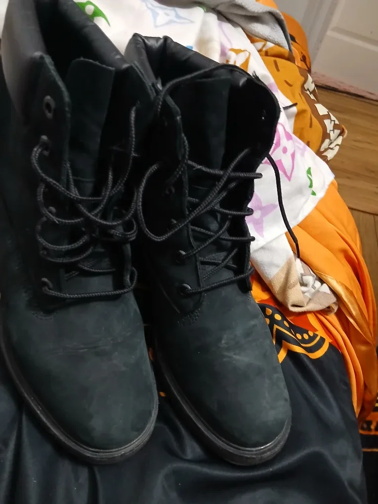 Timberland Black Waterproof Boots - Size 10 image indicator(4)