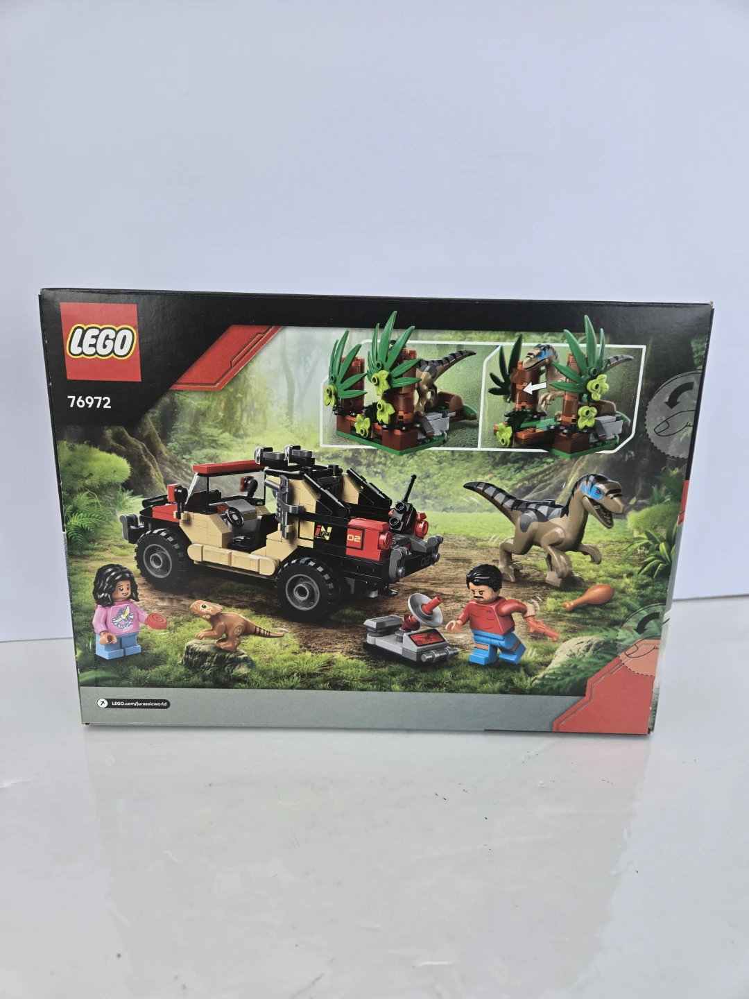 Brand new lego jurassic world playset - photo 3