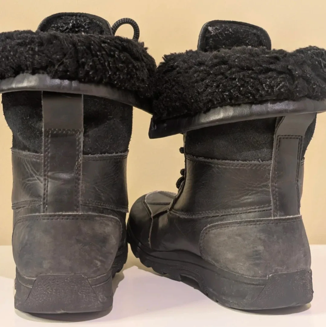 Ugg Waterproof Black Boots, Size 1 image indicator(2)