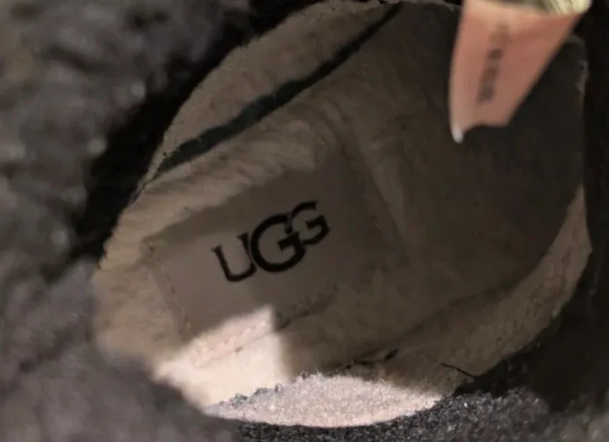 Ugg Waterproof Black Boots, Size 1 image indicator(5)