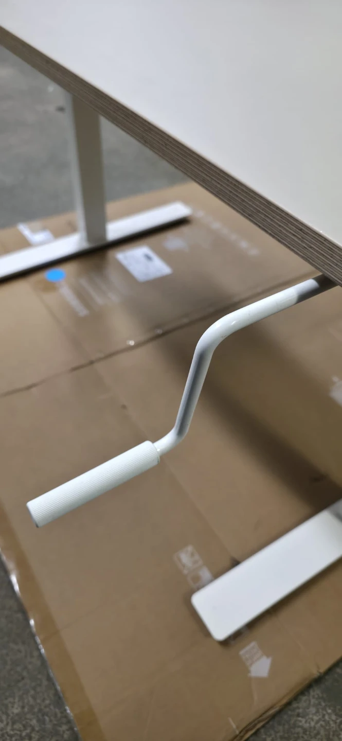 White Adjustable Height Desk - photo 5