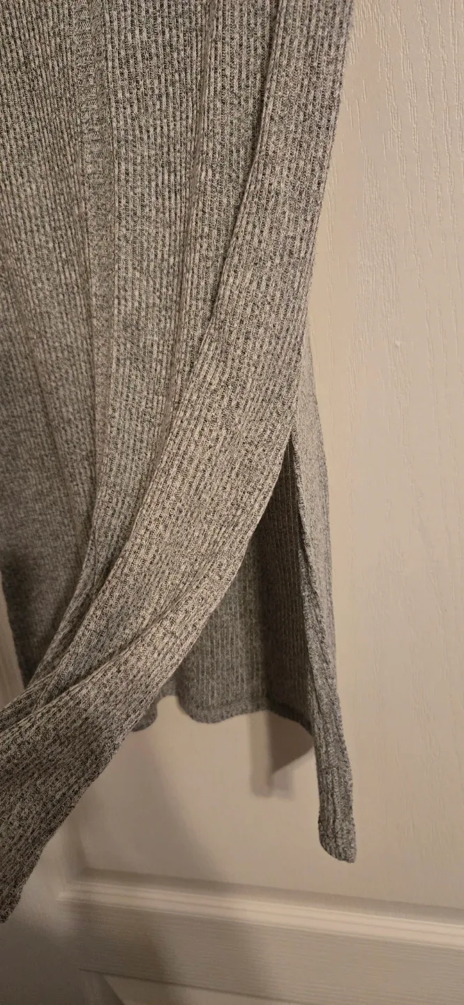 Dynamite Grey Sleeveless Dress image indicator(2)