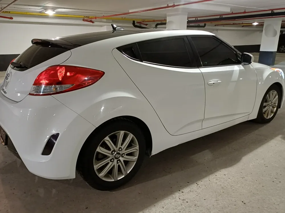 2012 Hyundai Veloster image indicator(4)