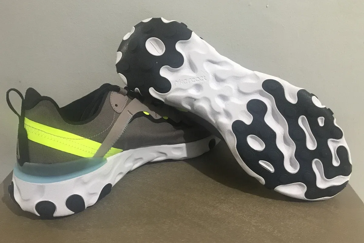 Nike React Element 55 image indicator(3)