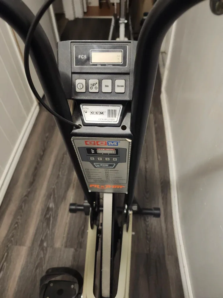 Vintage CCM Exercise Bike image indicator(3)