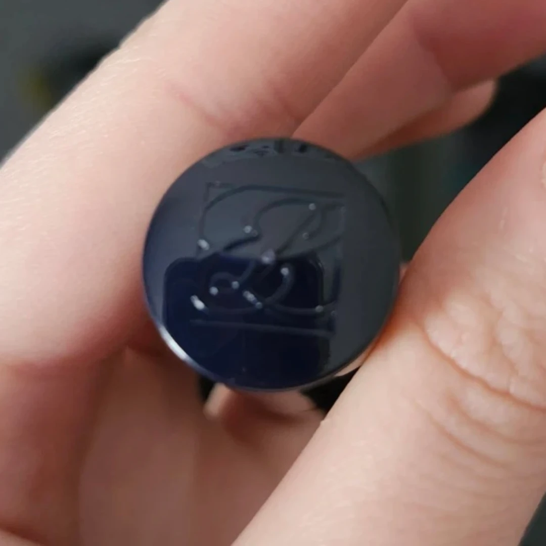 Estée Lauder 36 Black Cherry Lipstick - photo 3