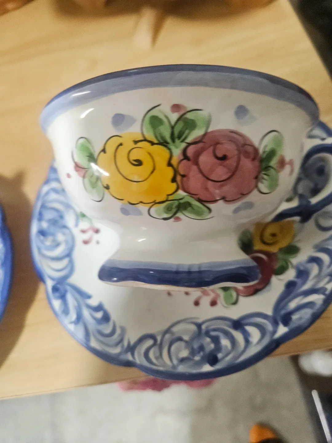 Hand-Painted Portugac Tea Cup & Saucer Set image indicator(2)