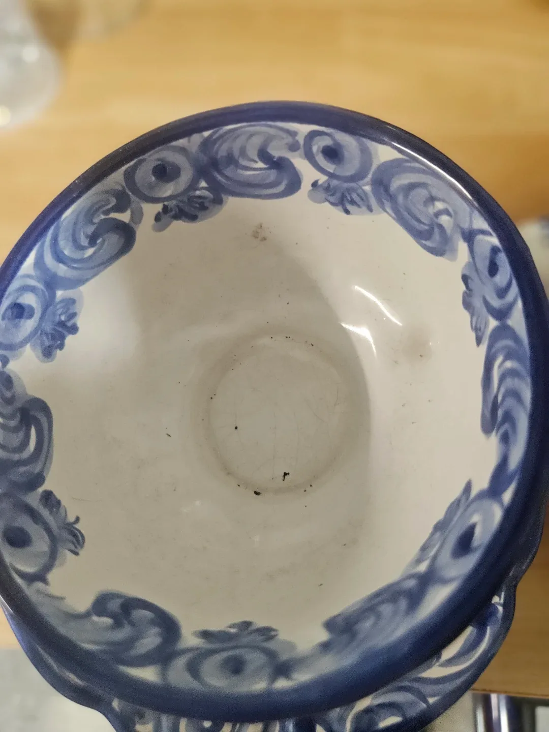 Hand-Painted Portugac Tea Cup & Saucer Set image indicator(5)