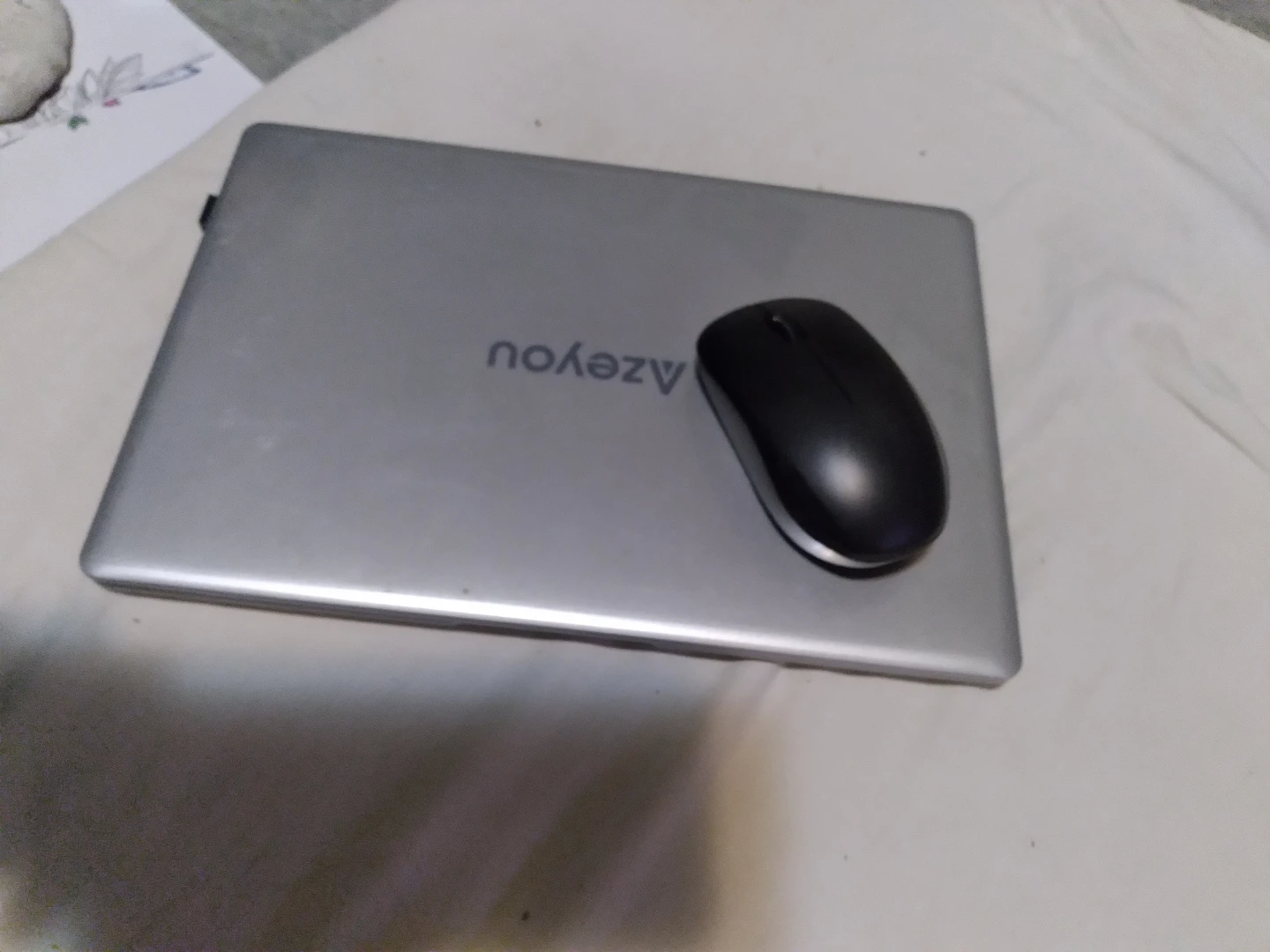 Azeyou Laptop & Mouse - photo 2