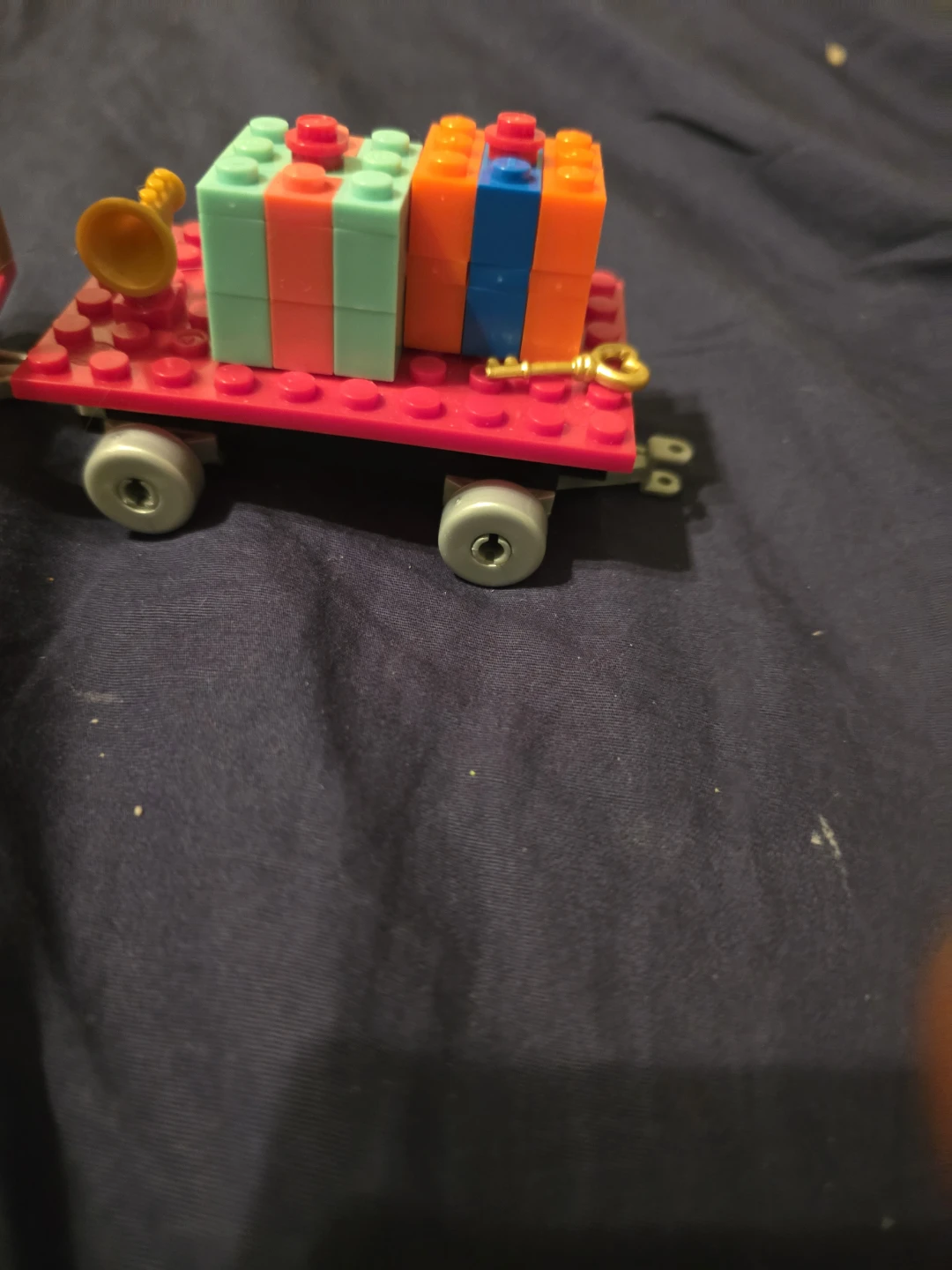 Pokemon Holiday Train Set - photo 4
