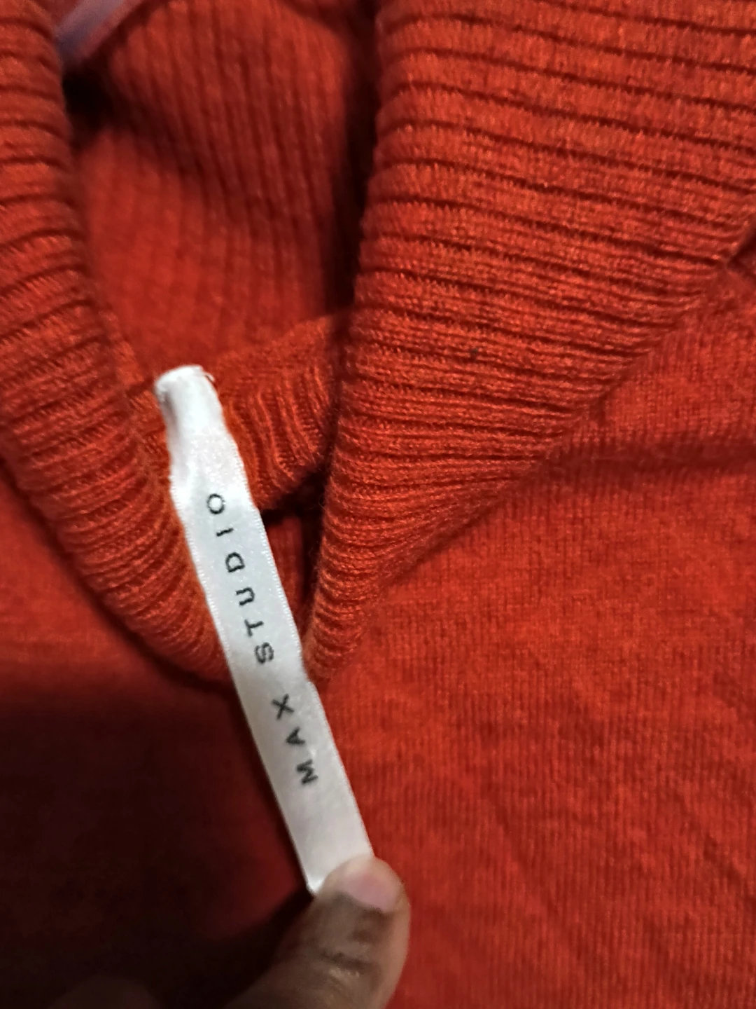 Max Studio Red Merino Wool Turtleneck - Size L - photo 3