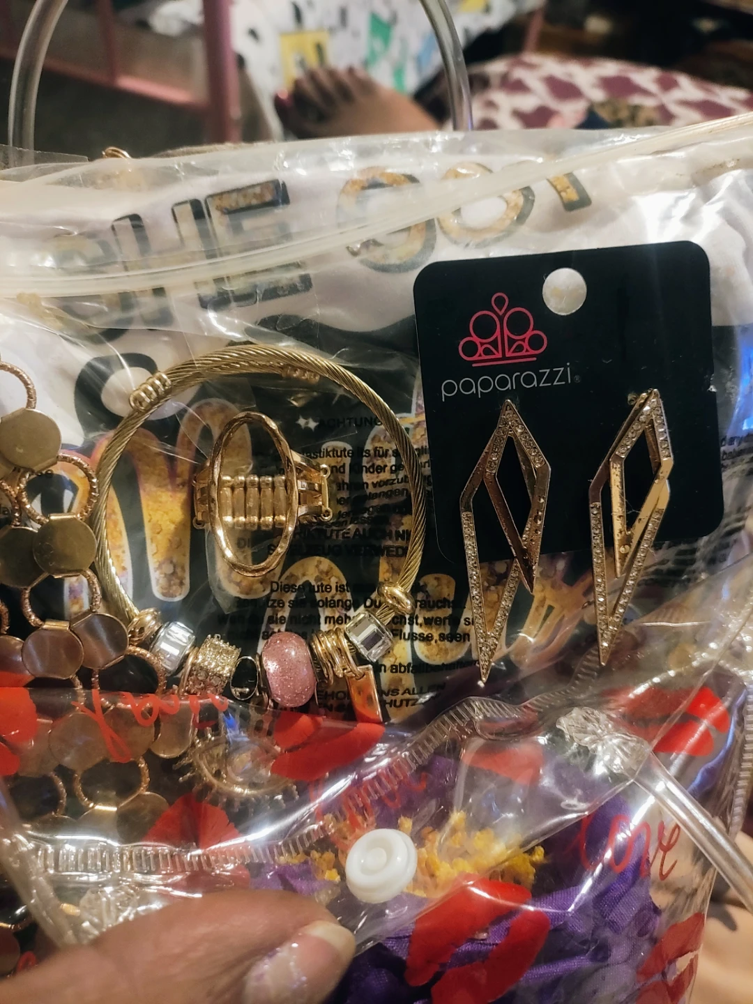 #Cleanout  Jewelry Gift Set +XL T Shirt & 4 Pieces of Jewelry - photo 2