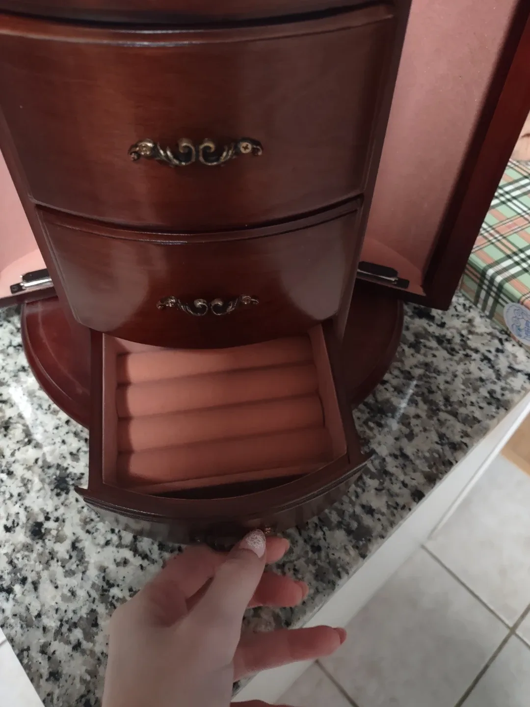 Mahogany Jewelry Box with Drawers image indicator(5)