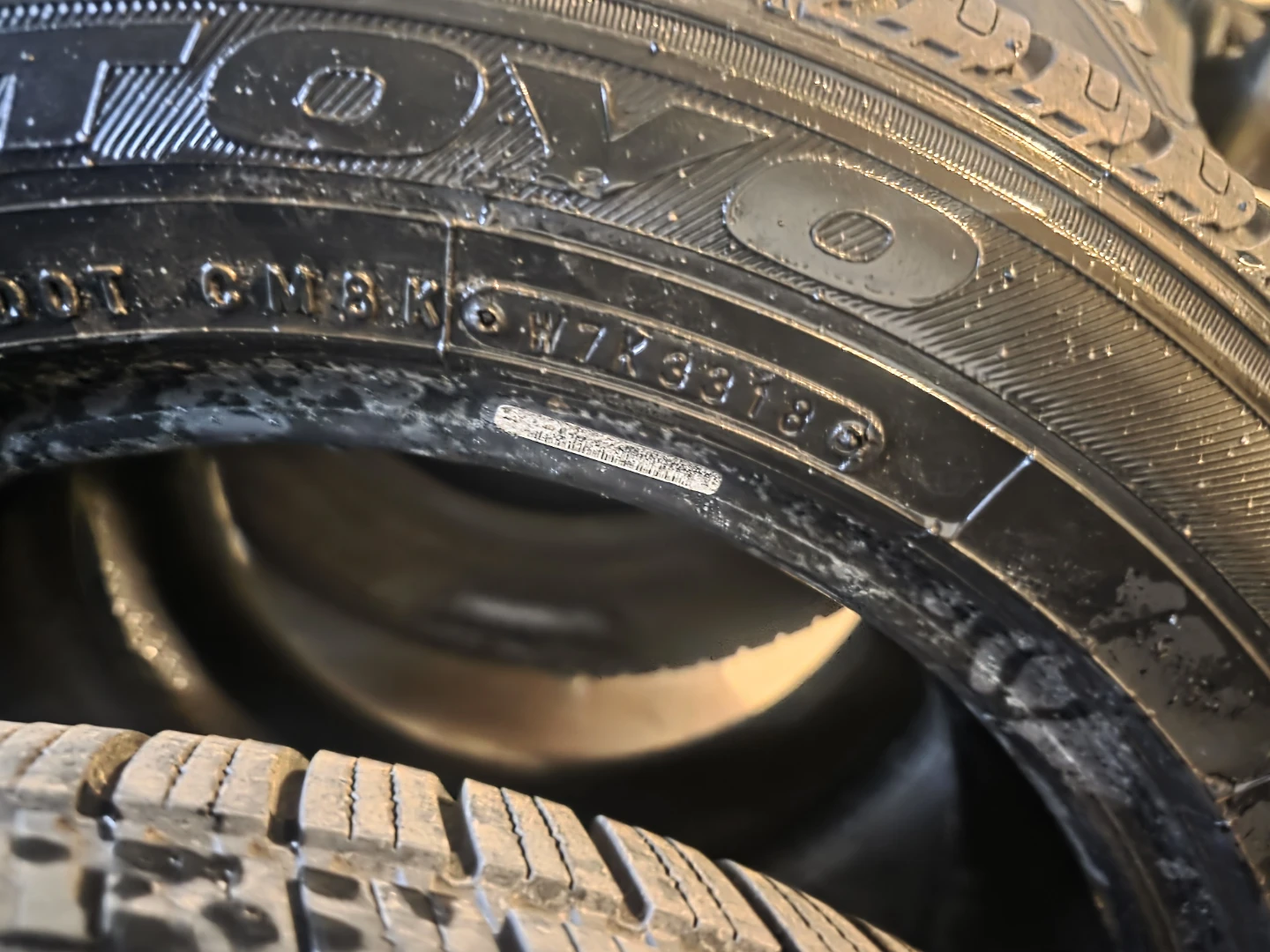 205/55/R16 toyo winter tires full set - photo 2