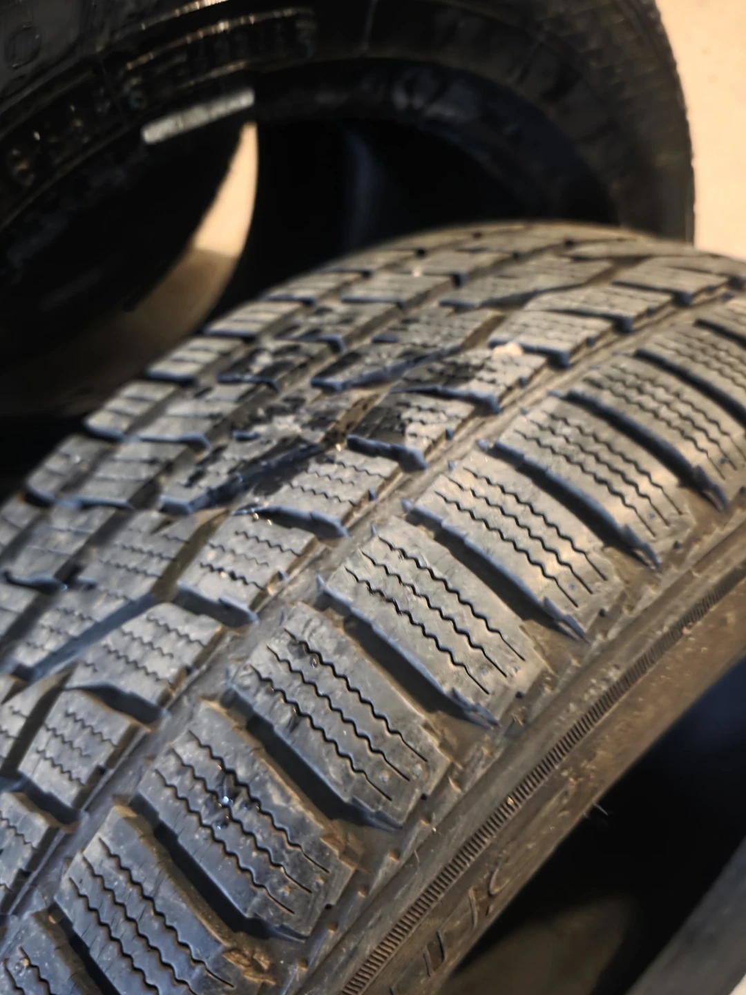 205/55/R16 toyo winter tires full set - photo 3