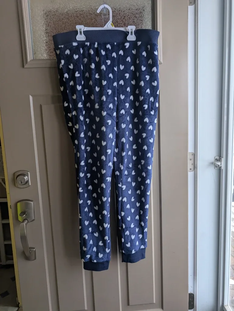 BNWT Womens sz lg sleep set image indicator(2)