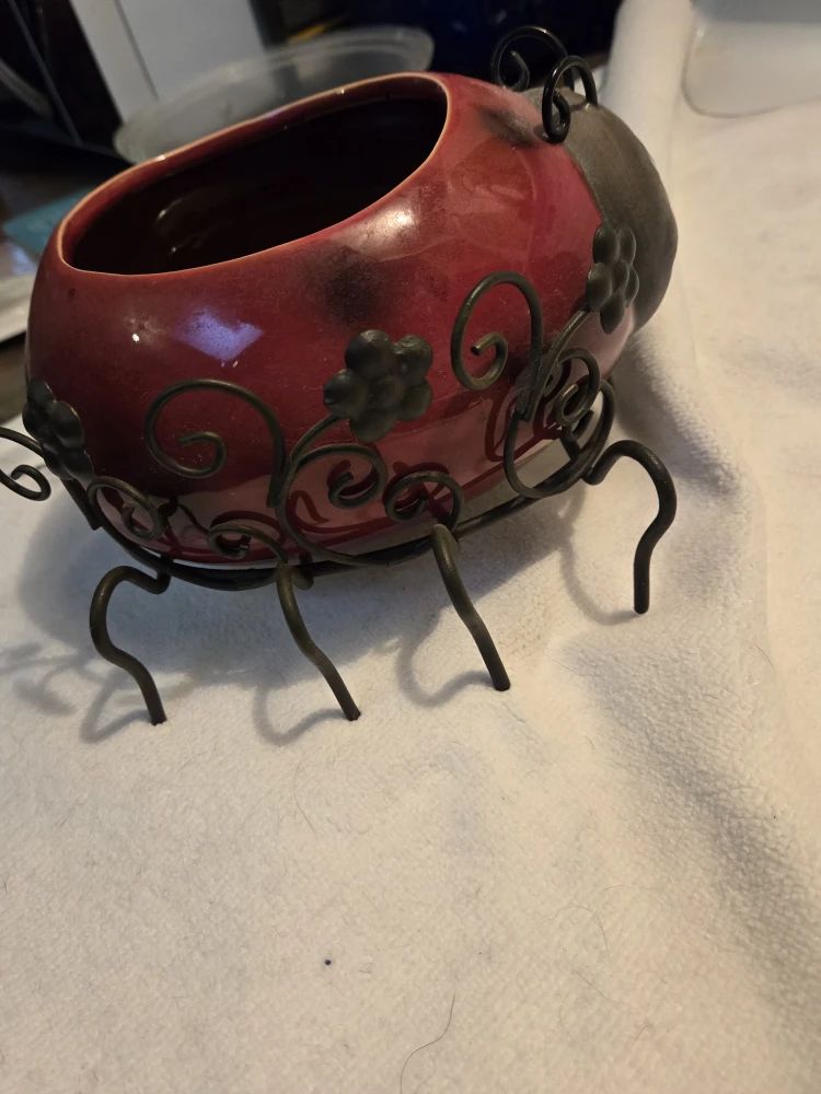 Cute Ladybug Planter - photo 2