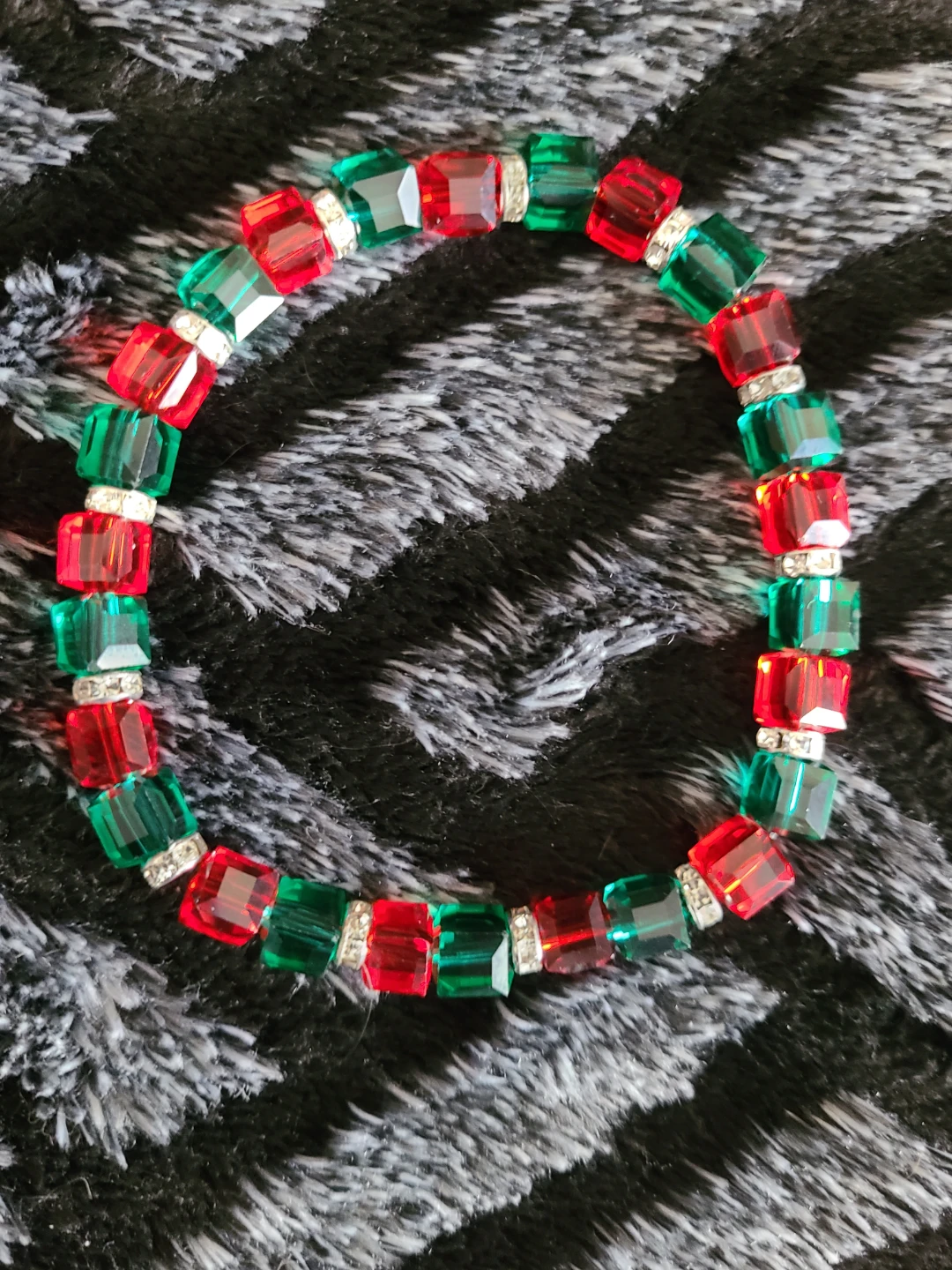 Peacock Green  and Red Crystal Glass Beaded Bracelet