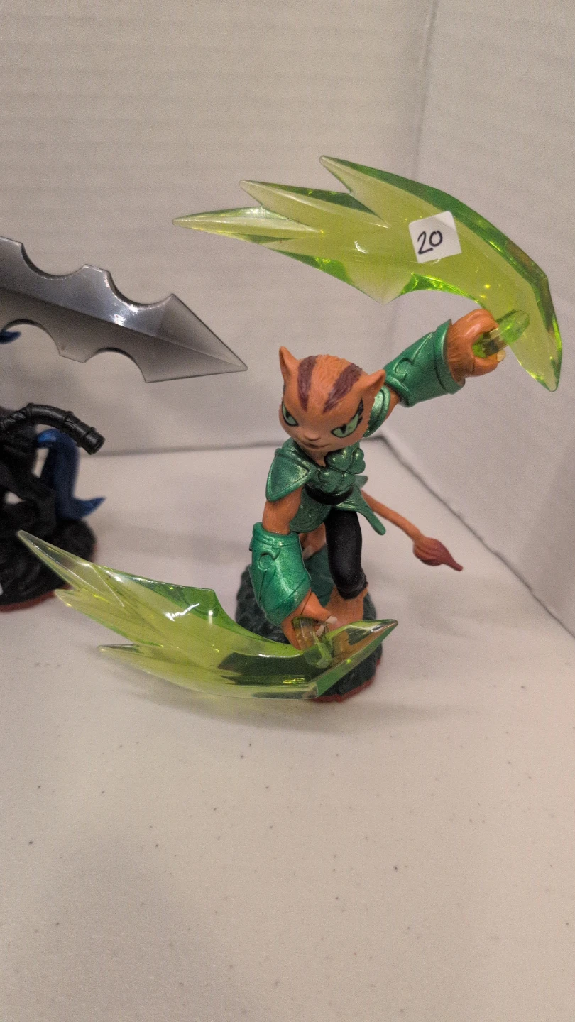 Skylanders Figures - photo 4