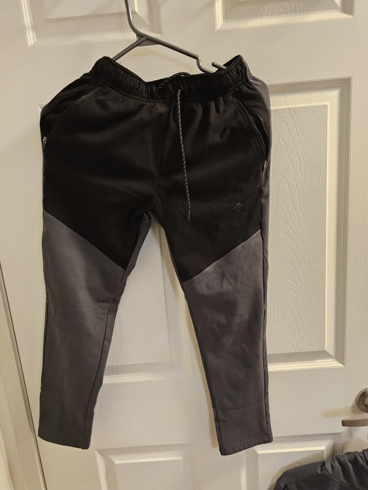 Boys' Two-Tone Grey & Black Hoodie & Pants Set - photo 4