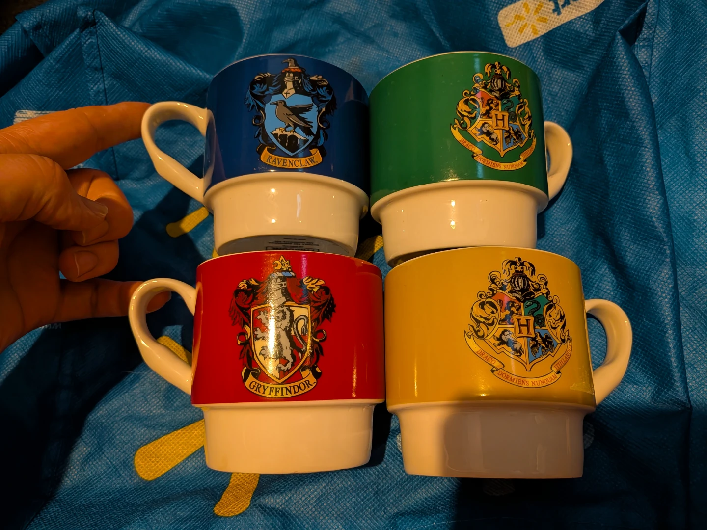 Harry Potter House Crest Mug Set with Stand - photo 4