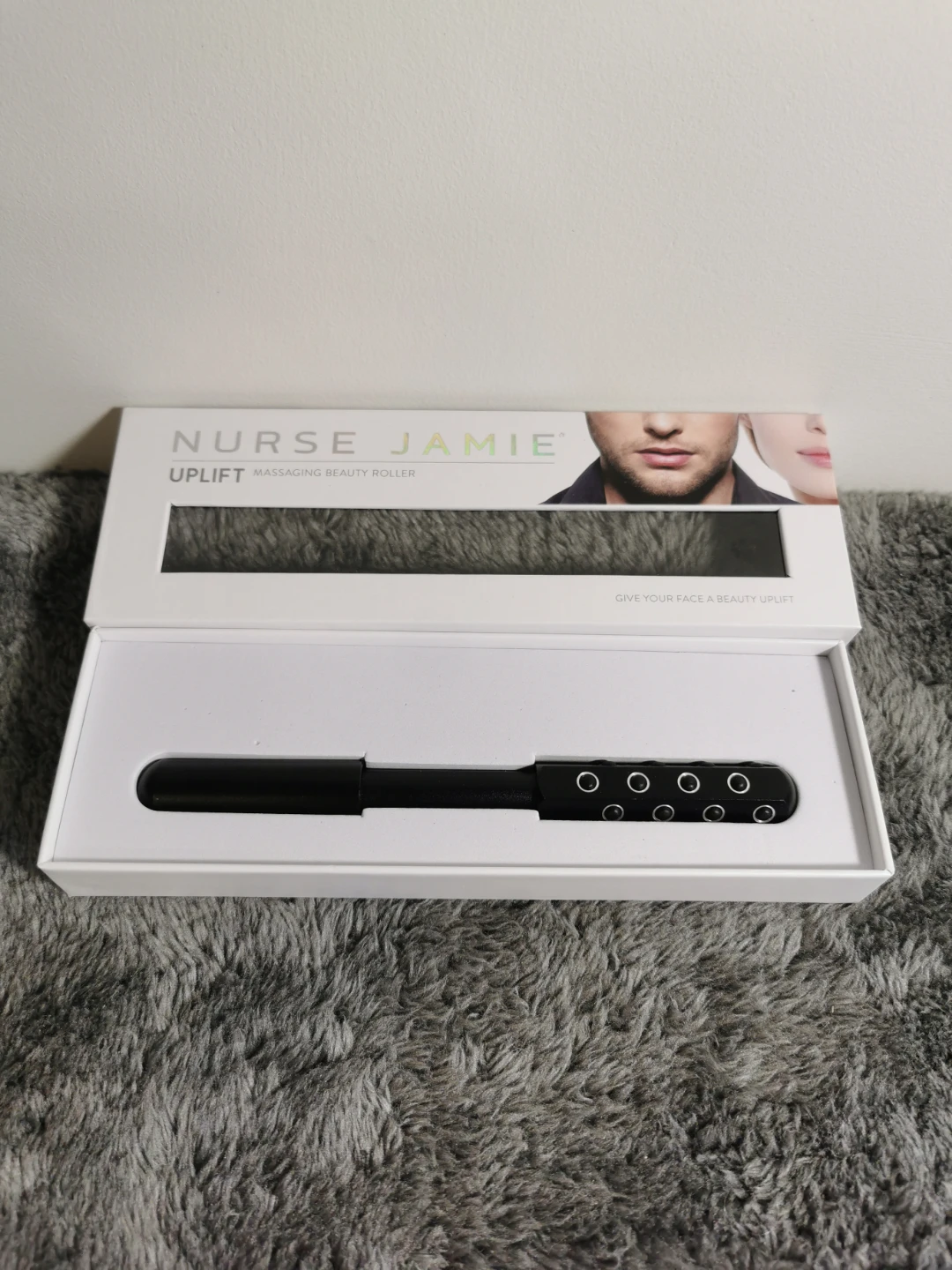 Nurse Jamie Uplift Massaging Beauty Roller - photo 2