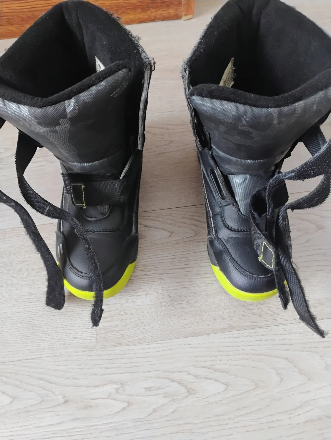 Black Winter Boots - George -Size 2 - photo 3