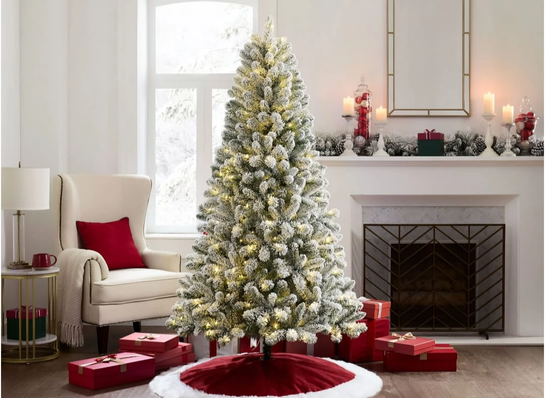 Flocked Christmas Tree with Lights - photo 2