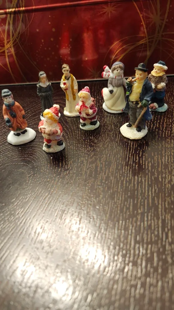 Christmas Village Accessories