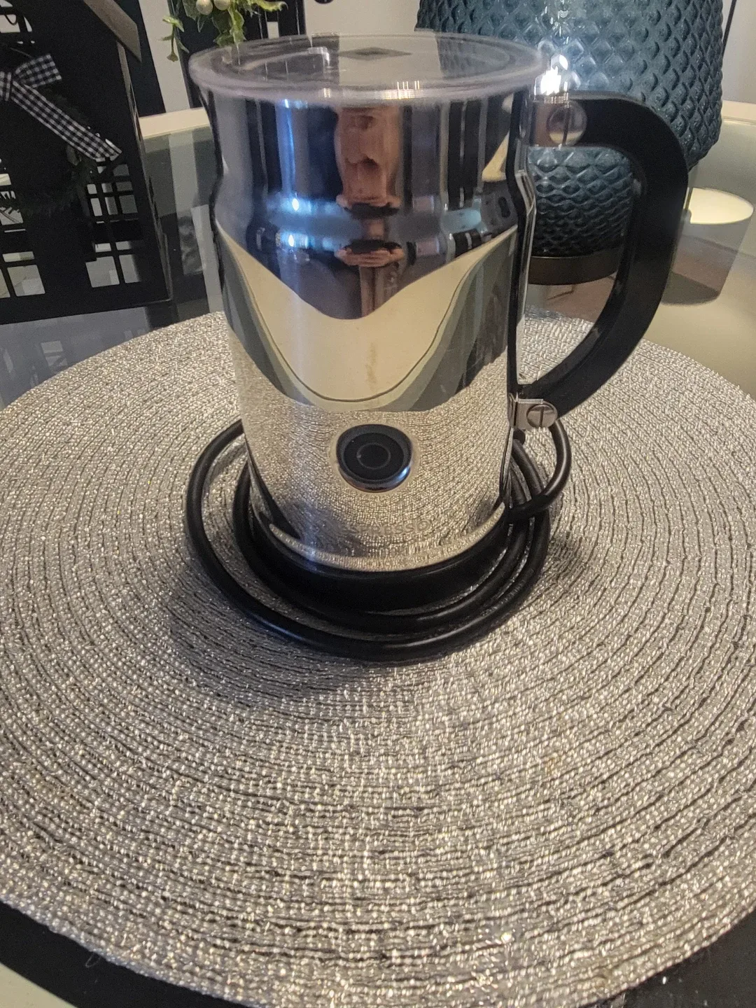 Nespresso Aeroccino Milk Frother image indicator(3)