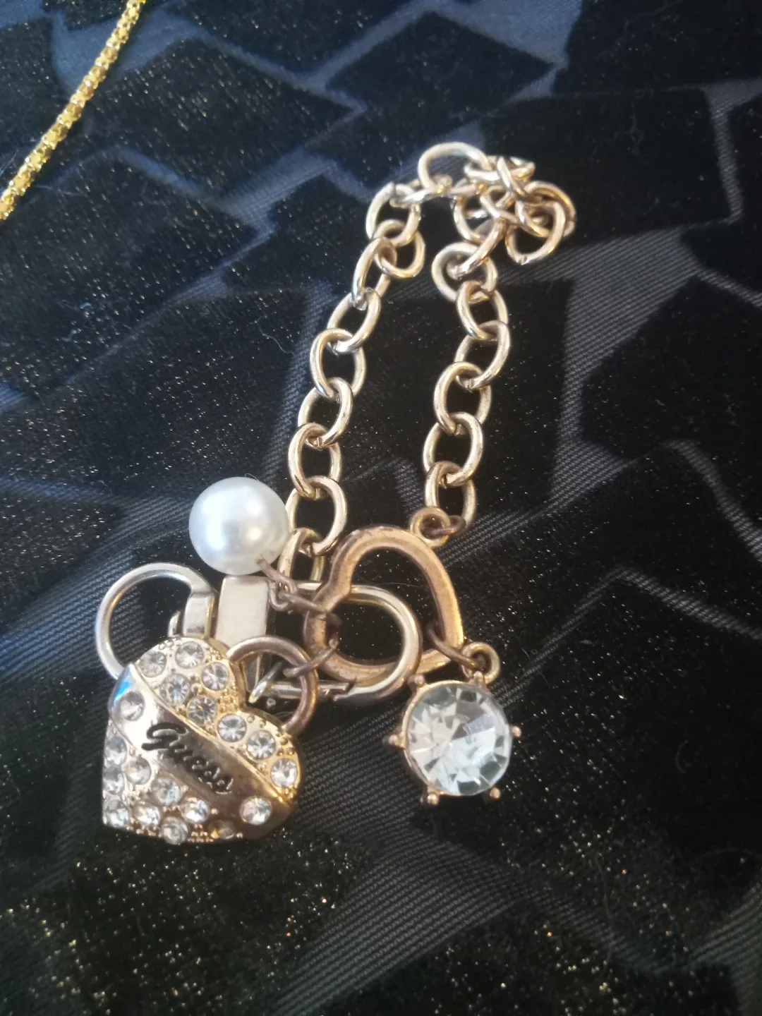 Guess Charm Bracelet image indicator(5)