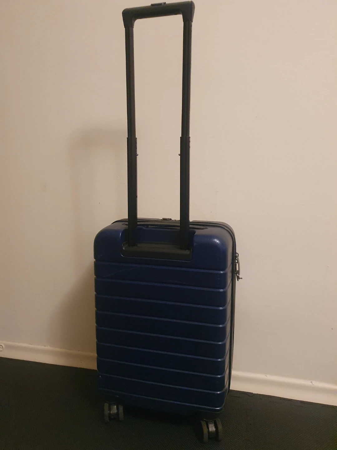 Laptop Carry-On Luggage - photo 4