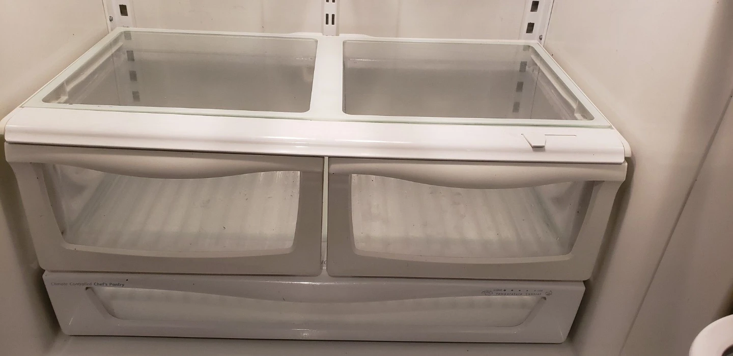 Amana Refrigerator **NEED GONE ASAP** - photo 5