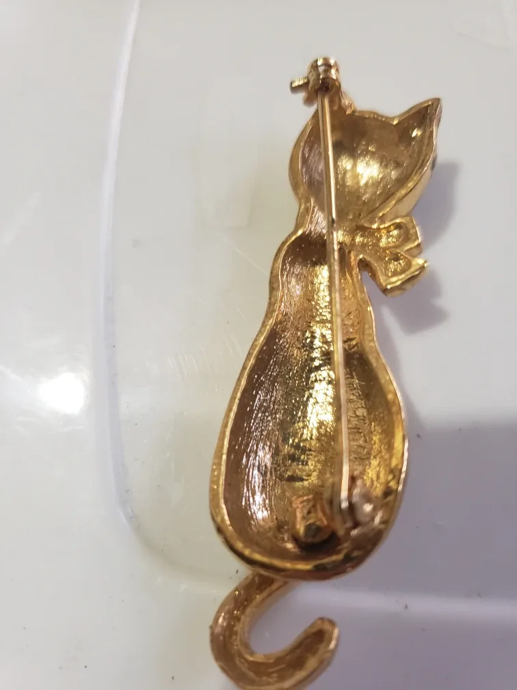Vintage Gold Cat Brooch image indicator(2)
