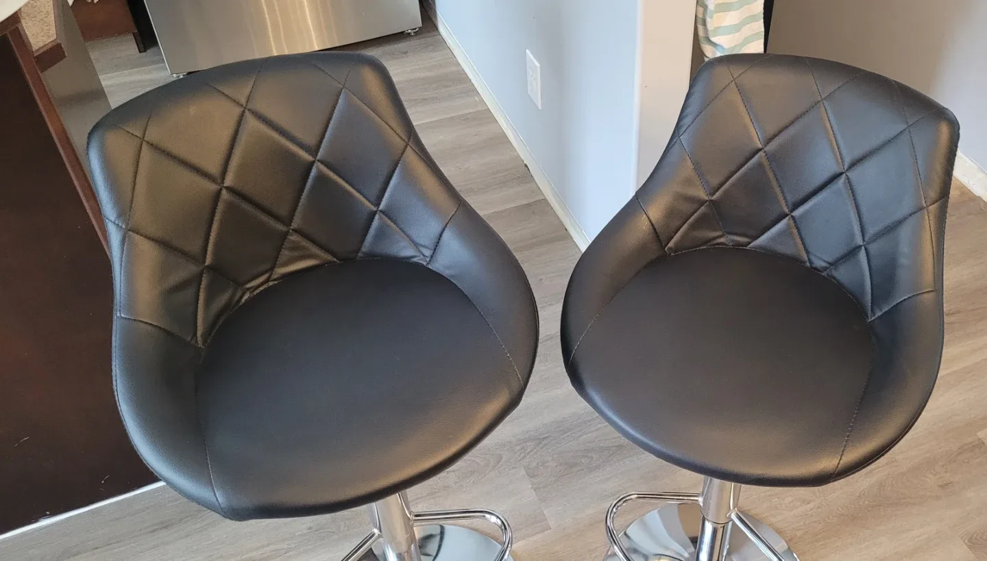 Black Swivel Bar Stools (Set of 2) image indicator(9)