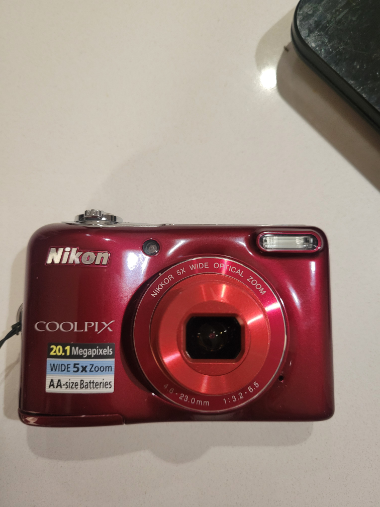 Red Nikon Coolpix L32 20 MP Digital Camera