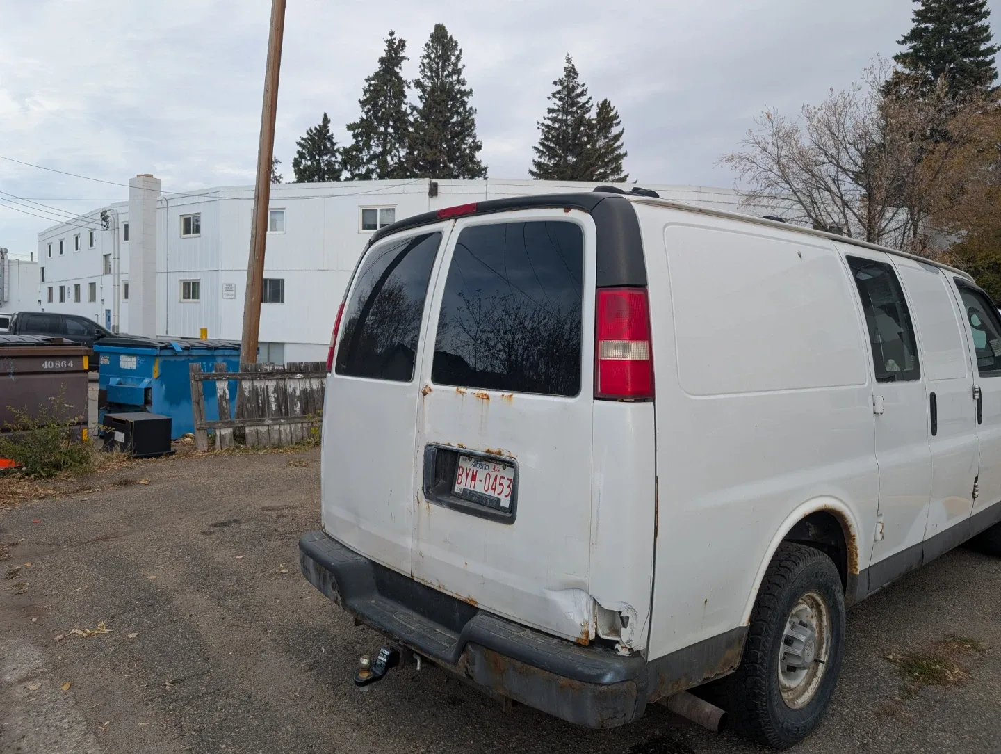 2010 chev Express 2500. 4.8l