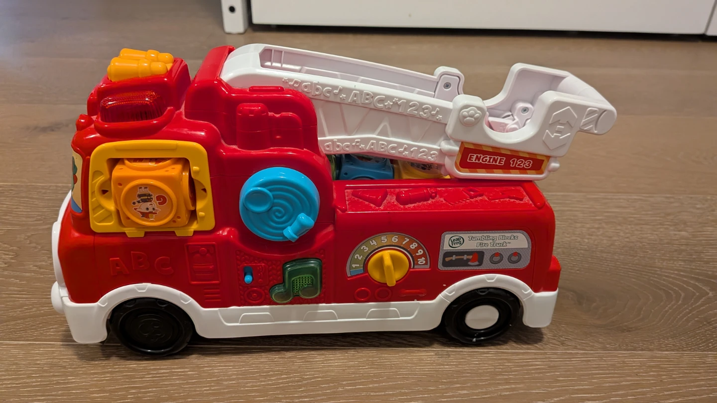 LeapFrog Tumbling Blocks Fire Truck