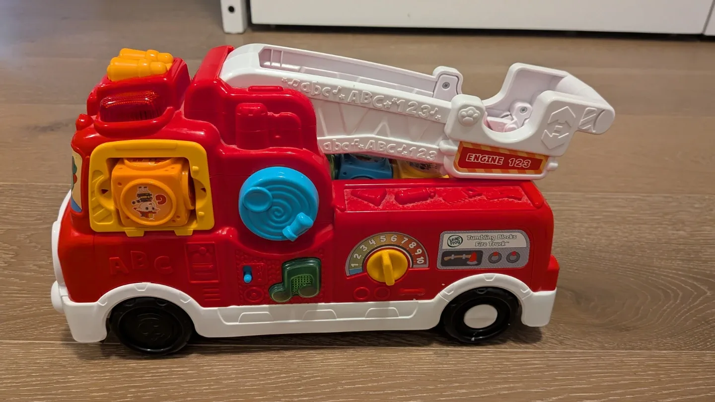 LeapFrog Tumbling Blocks Fire Truck