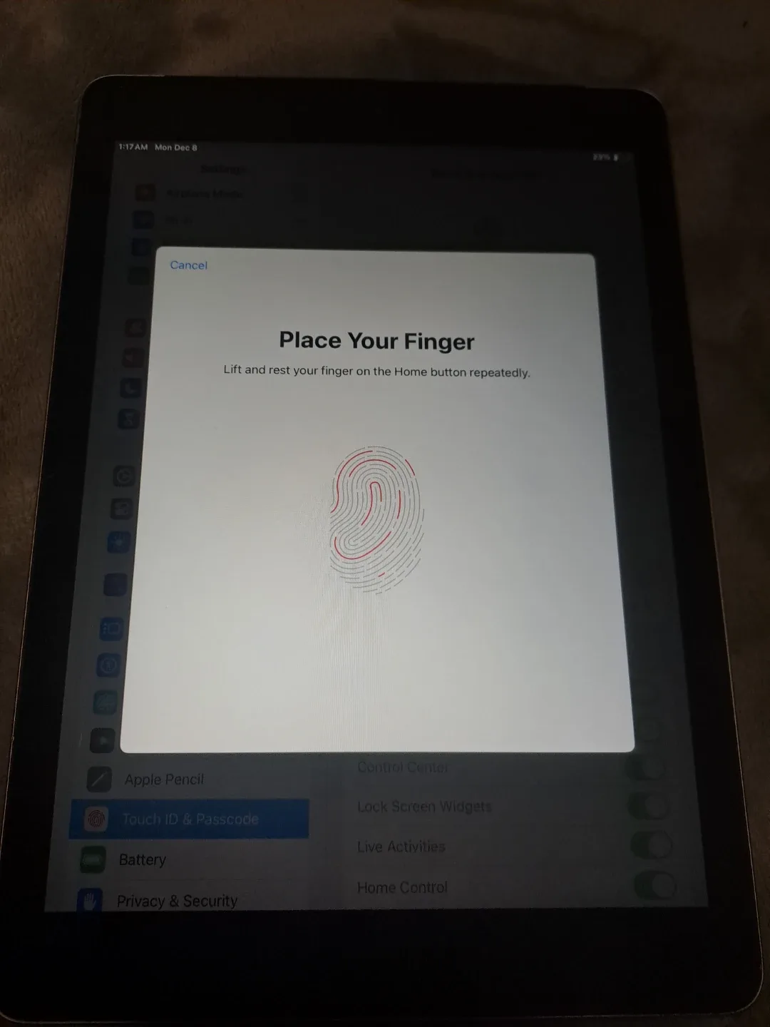 Ipad 6 32GB with Wifi and Data fully working image indicator(5)